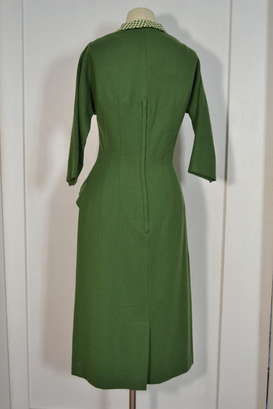 Is this neat dress from the 40's or 50's? | Vintage Fashion Guild Forums