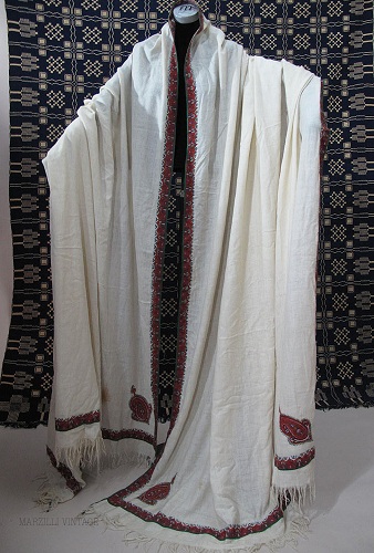 earliest paisley shawl4.jpg Fresh & Cashmere.jpg