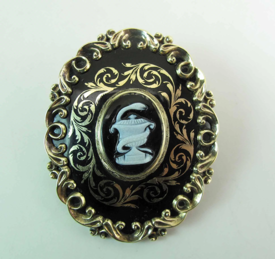 Early-Victorian-Enameled-14K-Gold-Mourning-full-1o-720-299-f.png