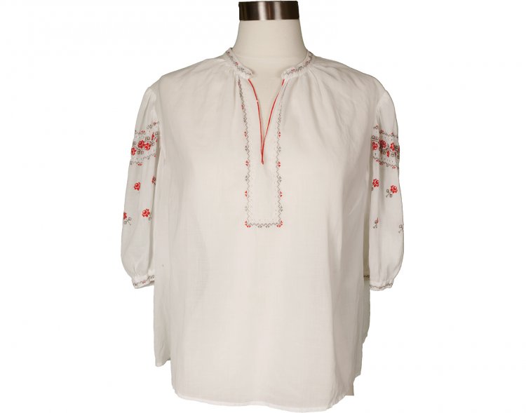 Embroidered-Peasant-Blouse-.jpg