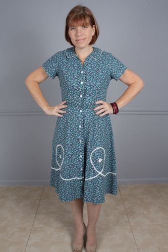 floralprintdressvfg.jpg