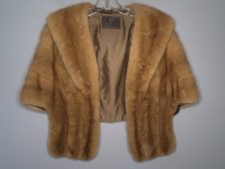 Fur Coat 01.jpg