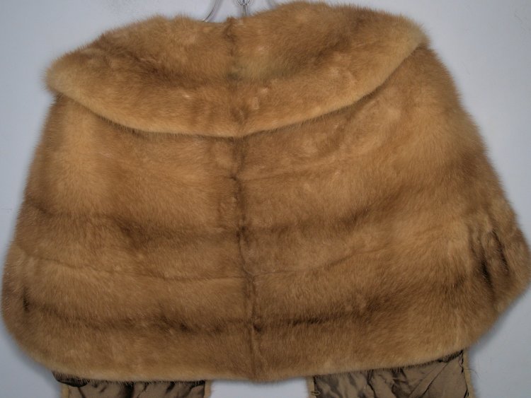 Fur Coat 08.jpg