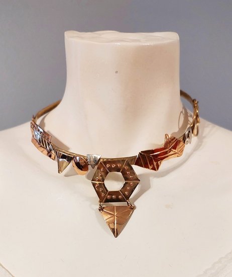 geometric collar chocker metal artisan 90s.jpg