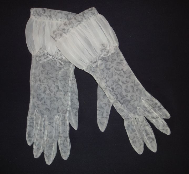 gloves5.jpg