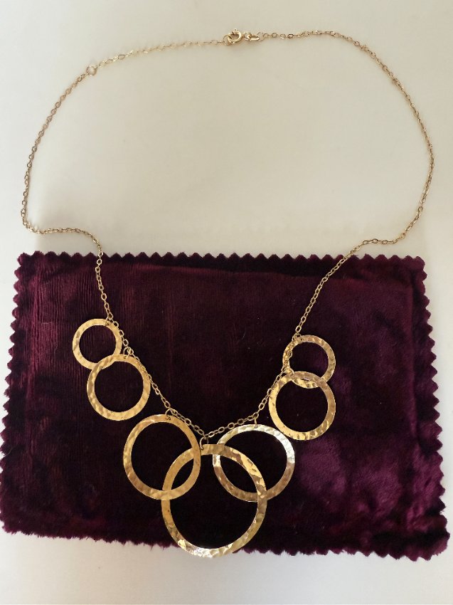 gold necklace hoops008 1st pick .jpg