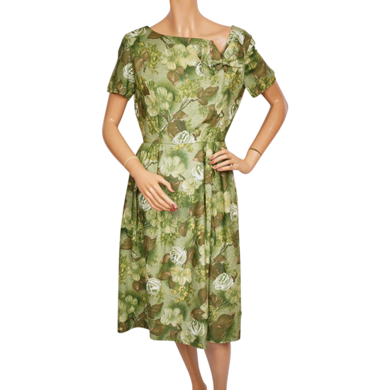Green Cotton Floral Dress 50s.png