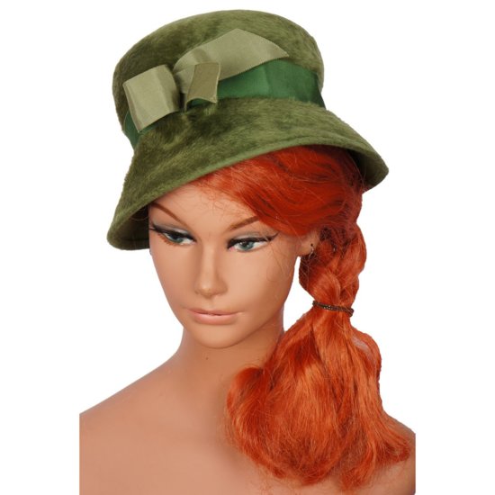 Green-Felt-Velour-Bucket-Hat.jpg