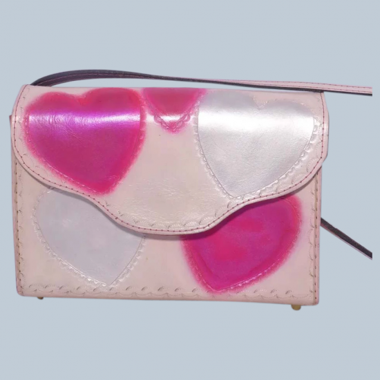 heartsleatherhandbag.png