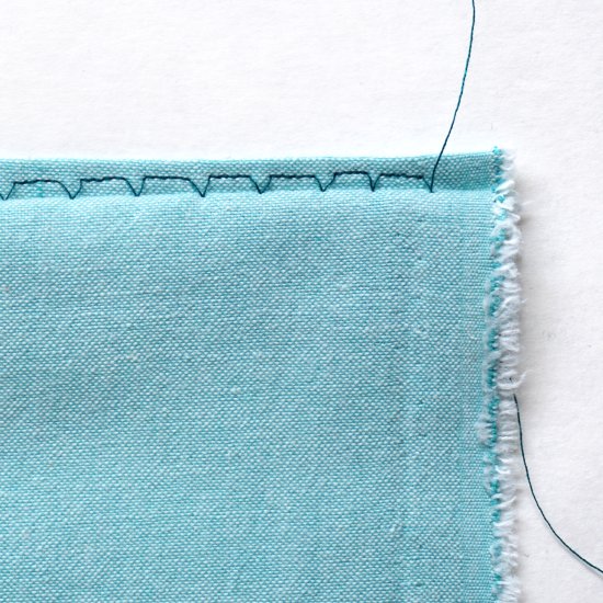 How+to+Sew+a+Blind+Hem+Stitch+by+Machine+_+Sew+DIY.jpeg