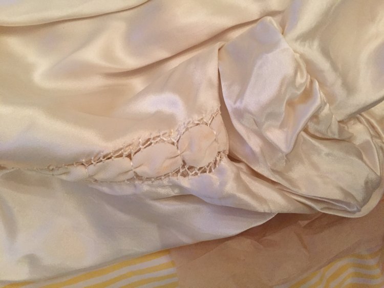 water stains on 1930s silk satin gown | Vintage Fashion Guild Forums