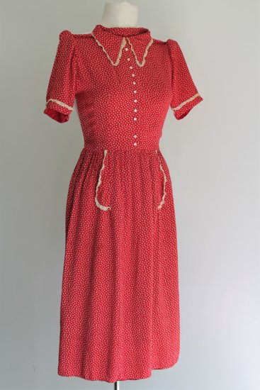 Gorgeous ditsy Tea Dress 1930's? 40's? | Vintage Fashion Guild Forums