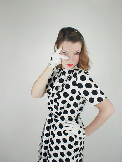 item143.3-50s-vintage-black-white-polka-dot-day-dress.jpg