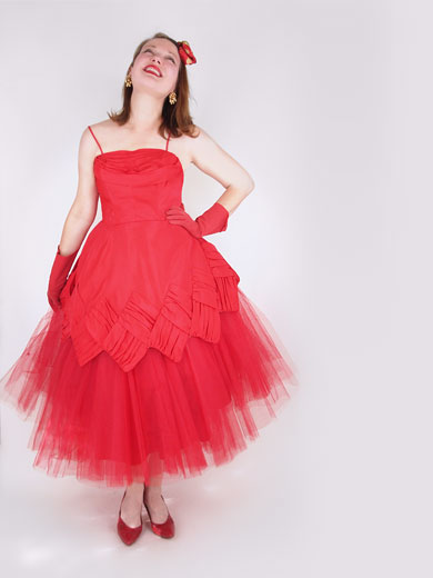 item222.1-50s-vintage-red-taffeta-tulle-frothy-formal-dress.jpg