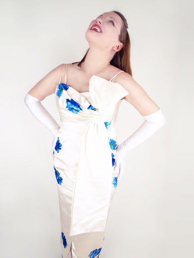 item230.4-50s-60s-vintage-cream-silk-satin-sheath-dress-blue-velvet-flowers.jpg