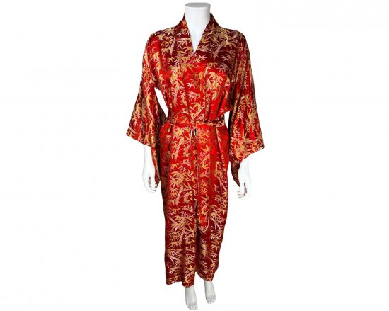 JapanRedGoldKimono.jpg