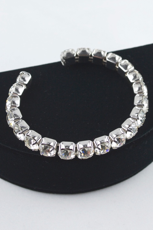 JB78-clear rhinestone cuff bracelet 1950s larger size - 4.jpg