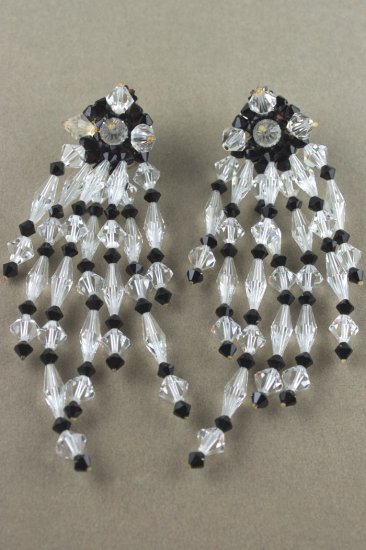 JE110-black crystal beads chandelier earrings large 80s clip-on - 3.jpg