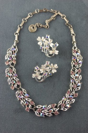 JN145-Lisner 1950s 1960s choker necklace silver pastel ab rhinestones - 3.jpg