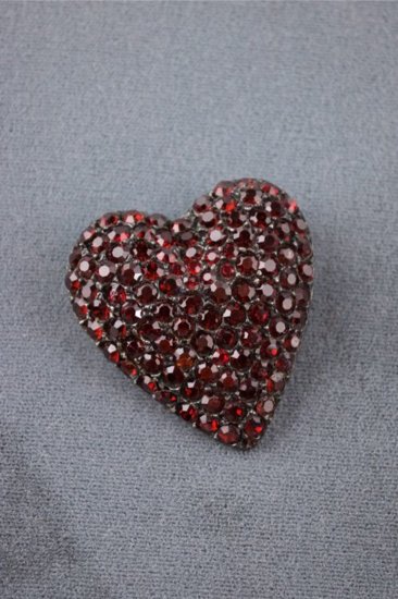 JP102-japanned black red rhinestones heart brooch 1950s novelty pin - 1.jpg