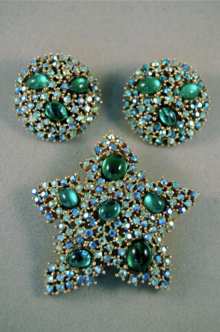 JS12-green rhinestone star pin & earrings set ART - 8.jpg