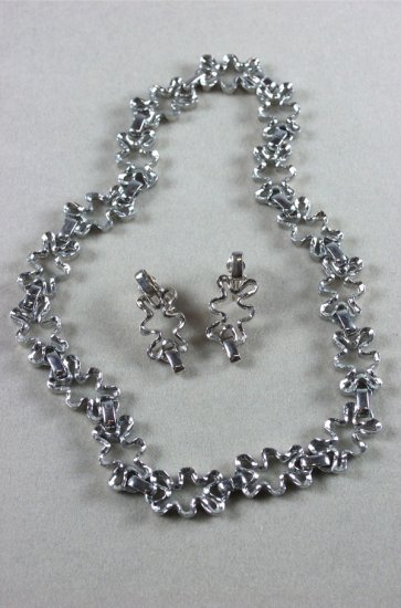 JS76-1950s 60s modernist link necklace earrings set silver - 1.jpg