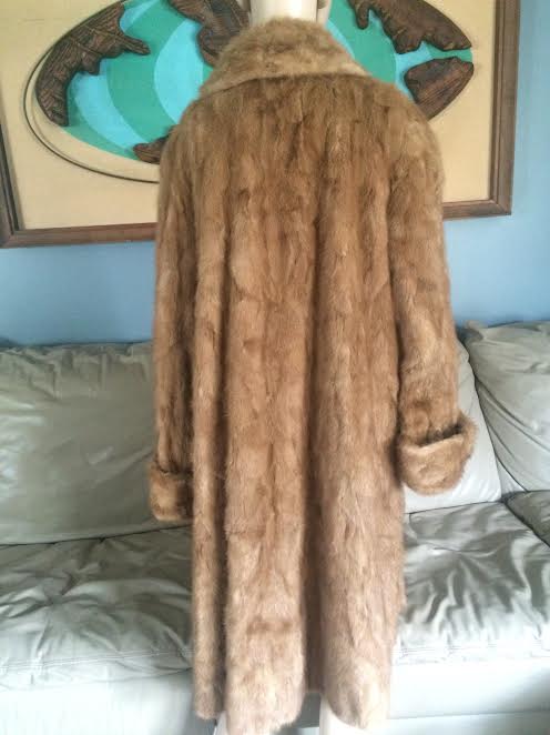 Kerrybrooke on sale fur coat