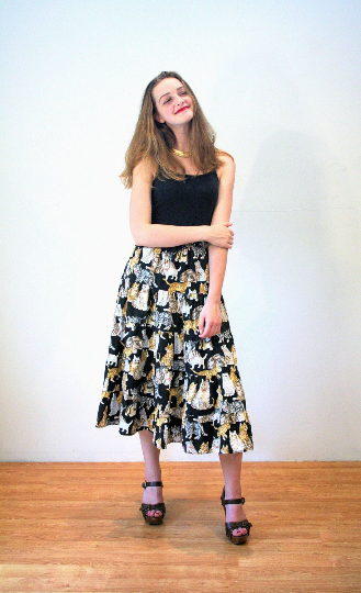 kitten-skirt-sm.png