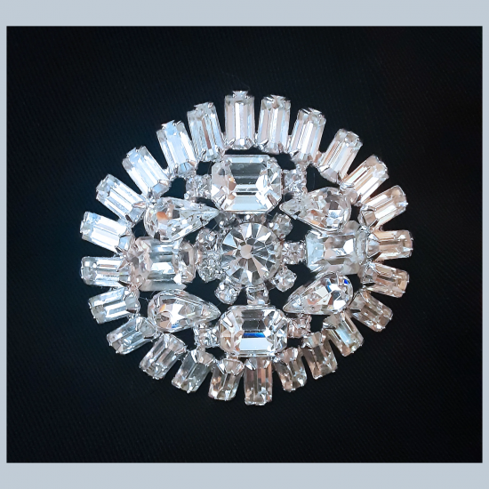 kramerbrooch.png