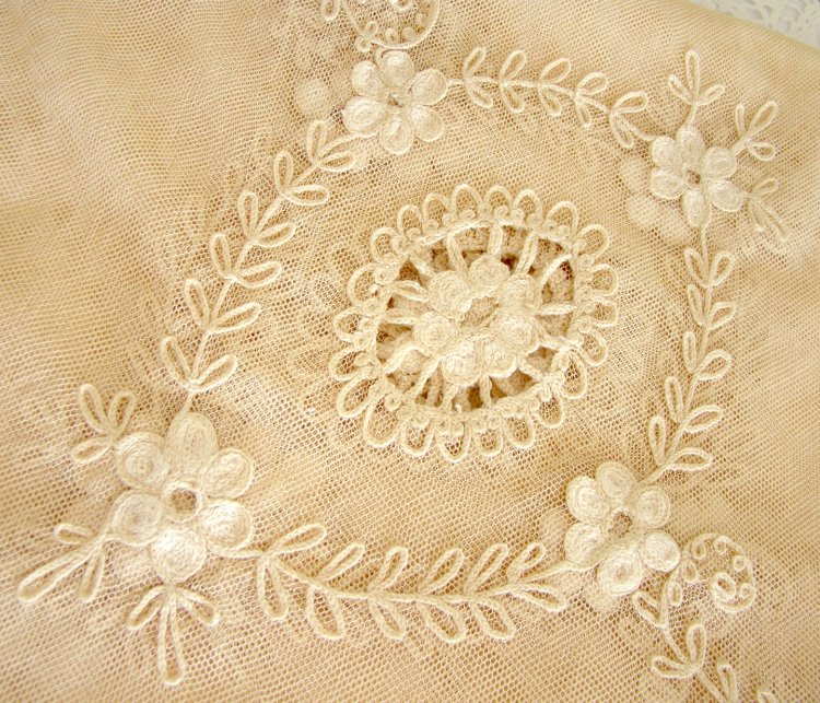 Lace Corner.jpg