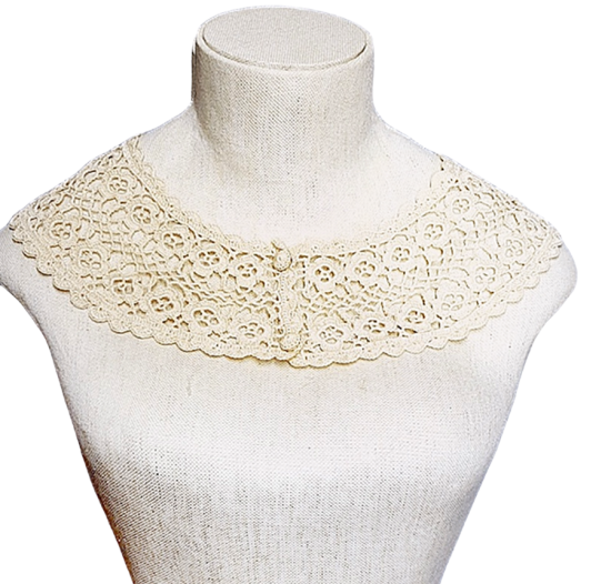 large cream lace collar antique buttons.png