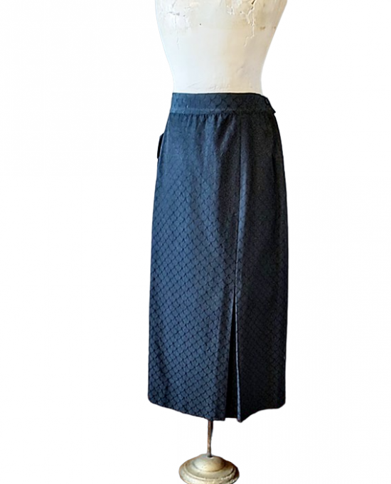 large size  long black skirt side pleat 50s vtg-PhotoRoom.png 3.png