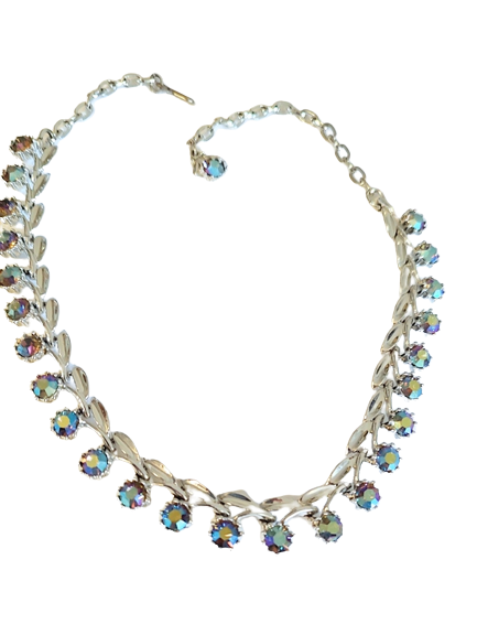 large_blue_stone_aurora_borealis_rhinestone_necklace__vintage_50s_60-removebg-preview.png