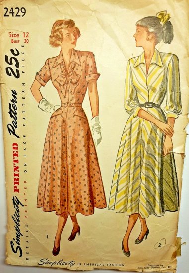 late 40s dress pattern, full skirt,simplicity.jpg