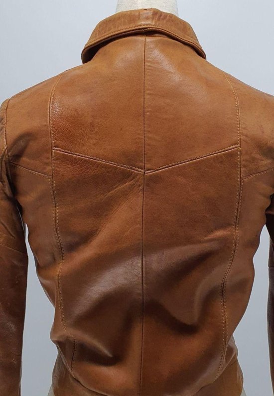 Leather4.jpg