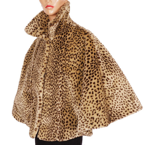 LeopardCapeletvfg.jpg