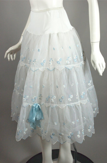 LG124-extra full 1950s crinoline petticoat white blue flowers embroidery - 3.jpg