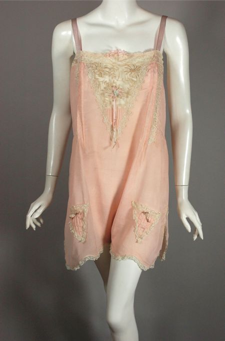 LG132-peach silk 1920s chemise step-in slip flapper lingerie size M - 2.jpg
