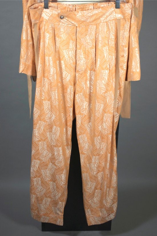 LG156-deco pattern orange silk Sulka pajamas belted 1940s M - 03 copy.jpg