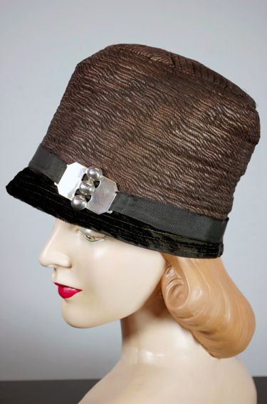 LH226-black & bronze metallic brocade 1920s cloche hat - 2.jpg