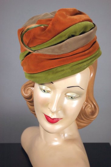 LH382-tall crown turban hat velvet green orange feathers 1960s - 1.jpg