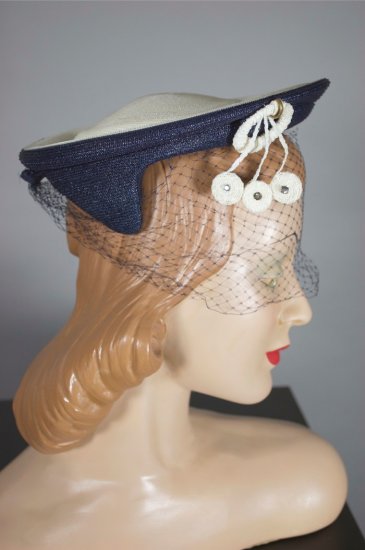 LH393-navy white straw hat 1950s sailor flat crown with veil - 6.jpg