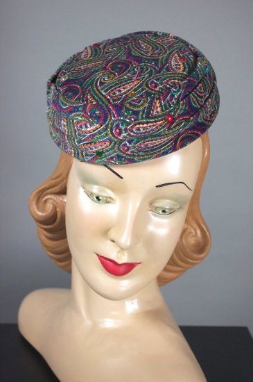 LH406-tiny pillbox hat fascinator 1960s beaded paisley velvet  - 1.jpg