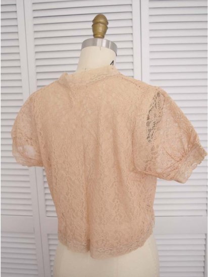 lng0154v3-vintage-beige-lace-bed-jacket.jpg