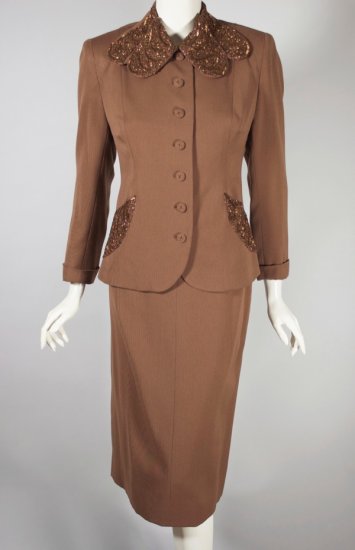 LST129-early 1950s skirt suit beaded copper brown wool - 04.jpg