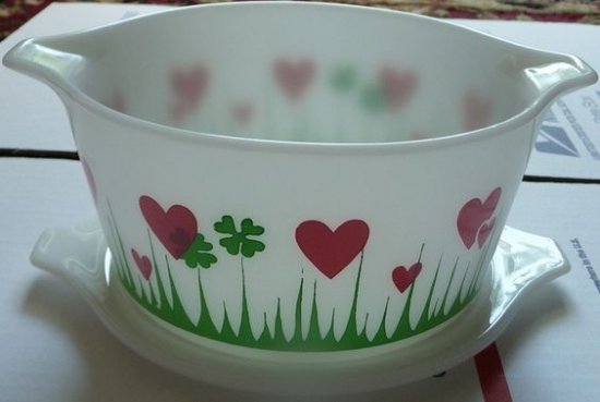 luckyinlovepyrex.jpg