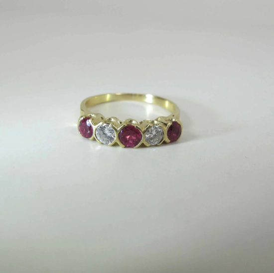 Luscious-Vintage-18K-Gold-Natural-Ruby-full-1o-720-3ca5d56f-f.png