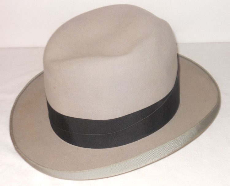 Please help date these men s hats Vintage Fashion Guild Forums