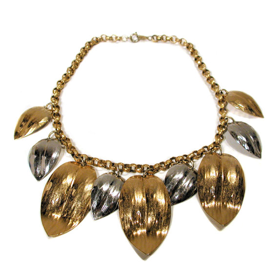 napier-leaf-necklace-sm.jpg