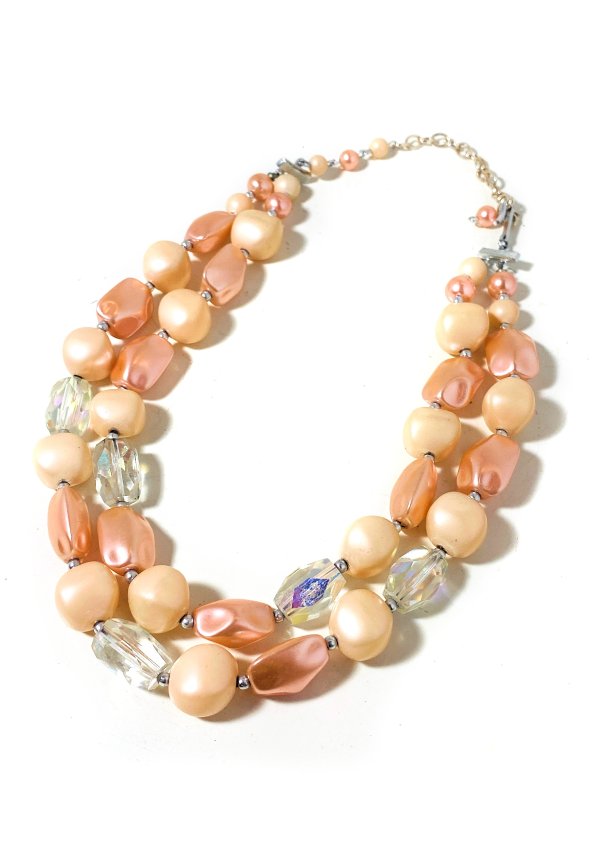 Necklace_Japan_Pink-Frosted-Crystal-Bead_Double-Strand_SEV12523-3_04.JPEG